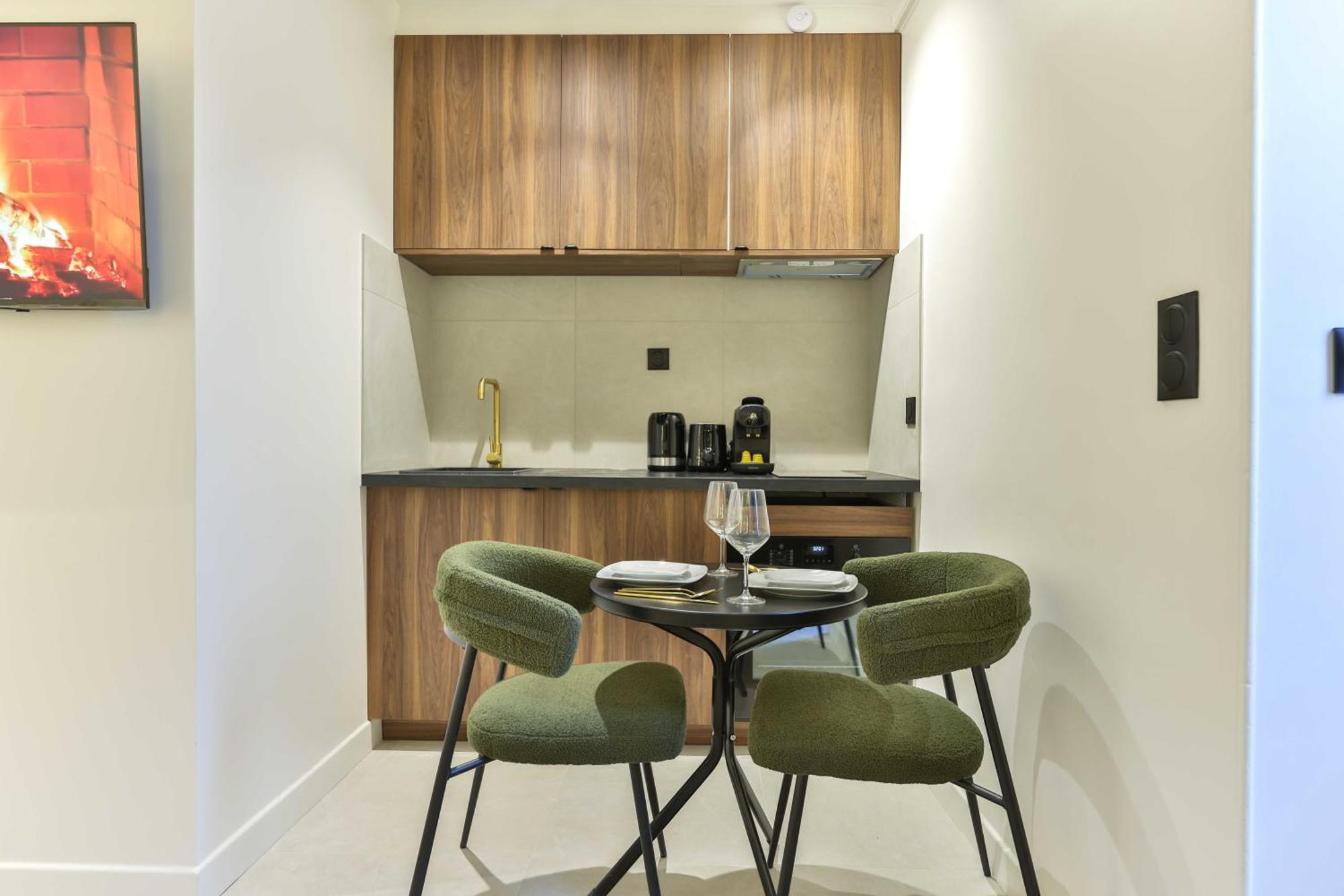 Beautiful Studio 2p Eiffel Tower Rue Du Commerce Appartement *